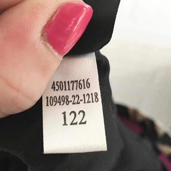 White House|Black Market Skirt Lilac Hydrangea Black Cream Pleated Coquette Sz 4 - Picture 13 of 13